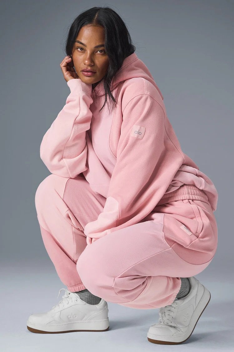 美品 alo yoga ストレッチ クロップド フーディー PINK (M) Alo Yoga Sunset Pink Collection - Winter 2025 — EXTRA MAGIC MINUTES